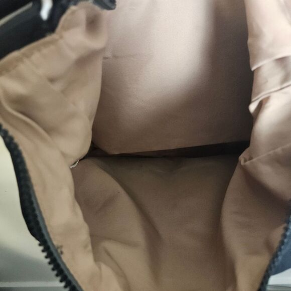 Baggallini Hobo Tote Bag Crossbody Purse Nylon Satchel Black Pocket Vacation Zip - Picture 4 of 5